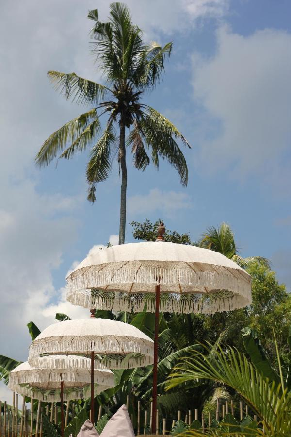 Suku Lifestyle Hotel & Villas Selong Belanak Ngoại thất bức ảnh