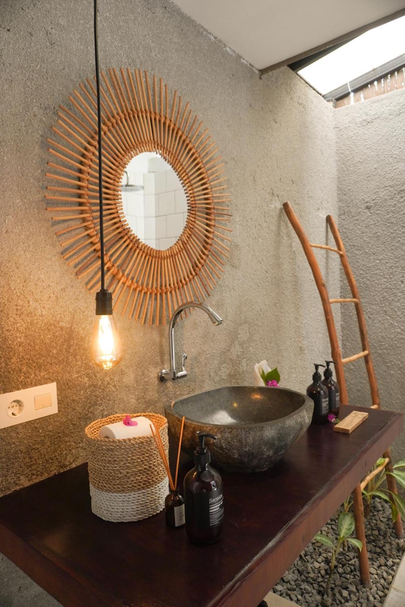 Suku Lifestyle Hotel & Villas Selong Belanak Ngoại thất bức ảnh