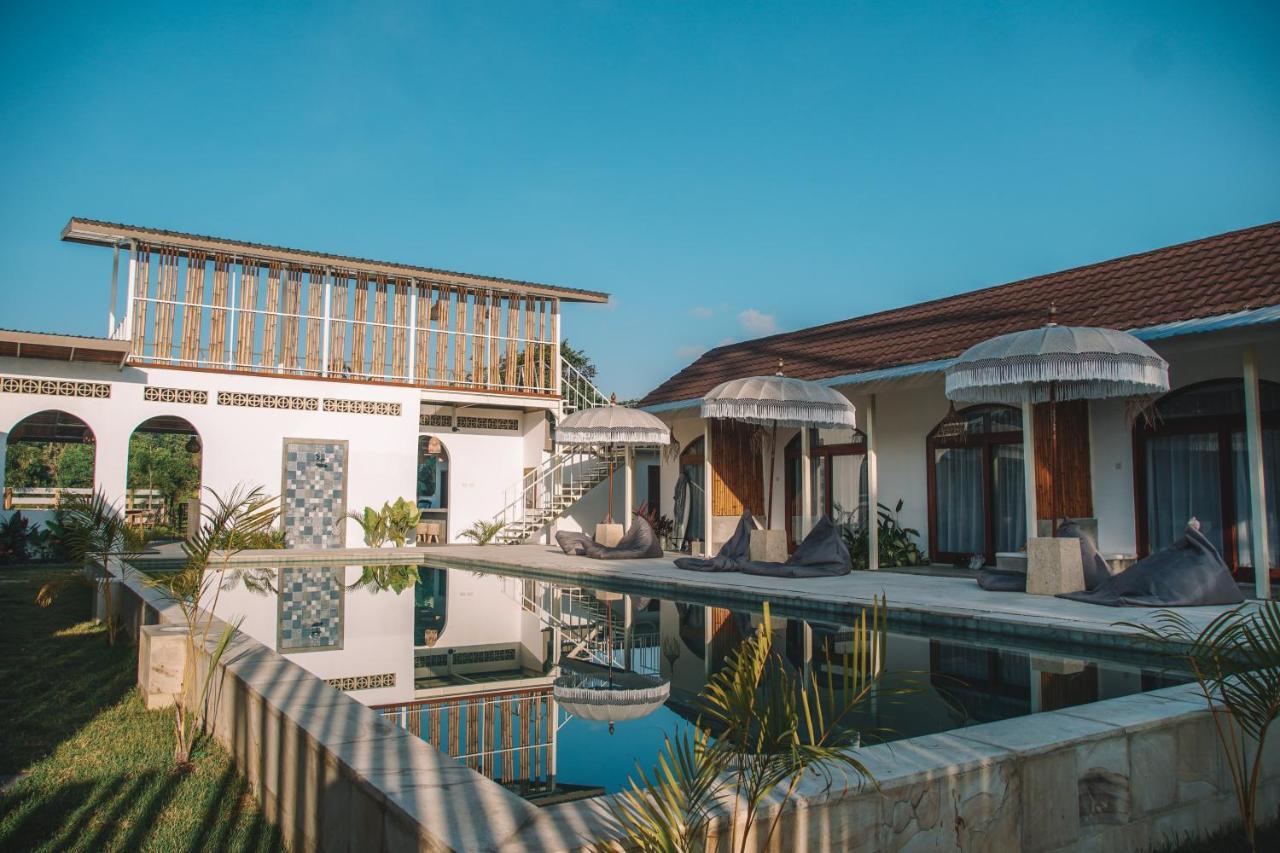 Suku Lifestyle Hotel & Villas Selong Belanak Ngoại thất bức ảnh